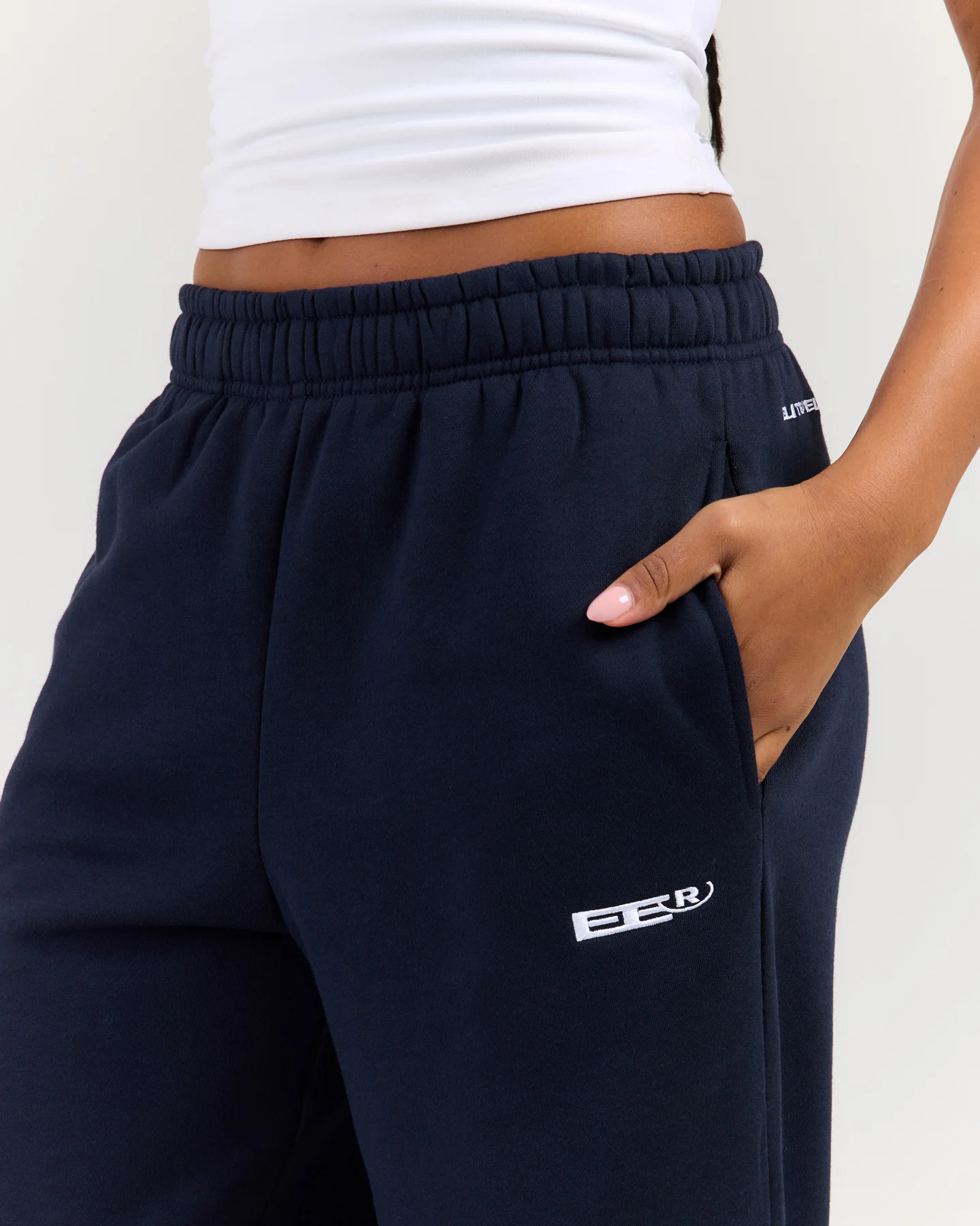 Arc Straight Leg Pants - Navy - Image 4