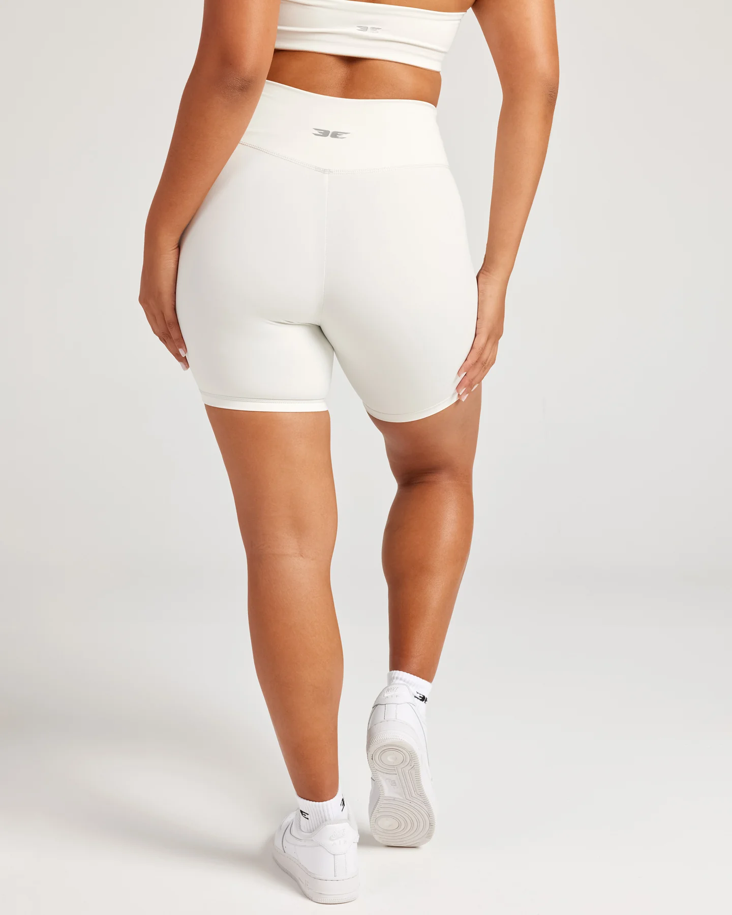 Cross Over Shorts - Vanilla Latte - Image 3