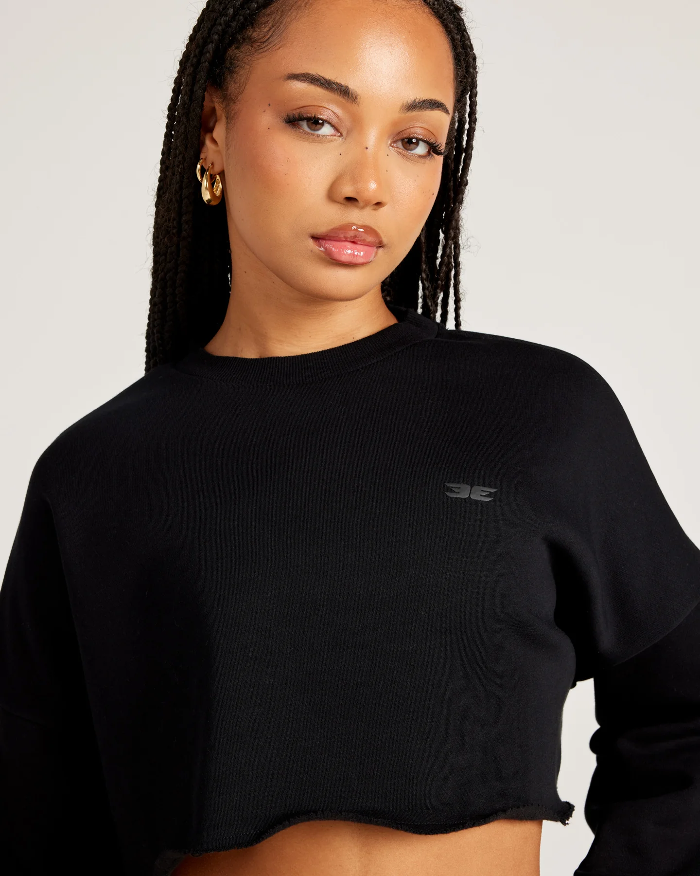 Omni Cropped Crewneck - Black/Black - Image 4